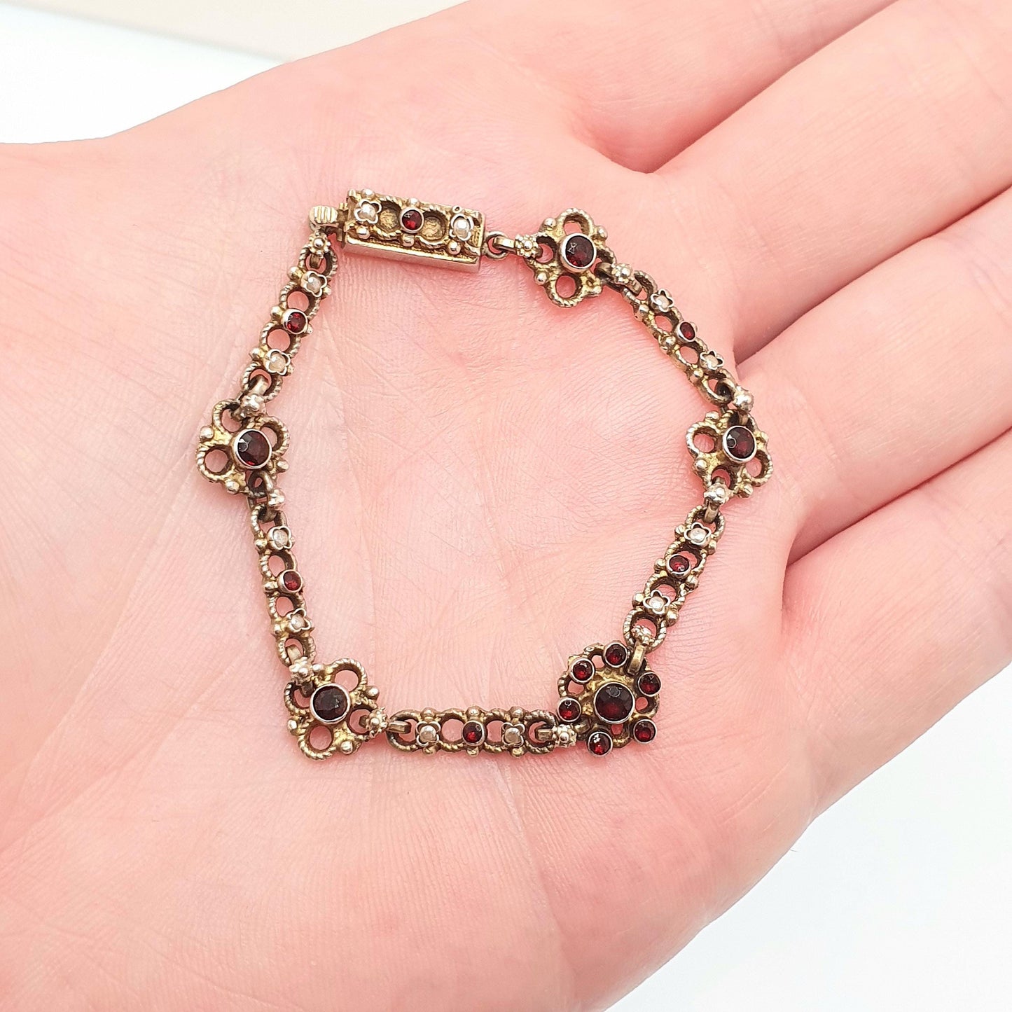 Antique Gold On Solid Silver Garnet & Seed Pearl Bracelet Austro Hungarian Cluster Knot 15cm 7.08g Vermeil Womens Jewelry Jewellery