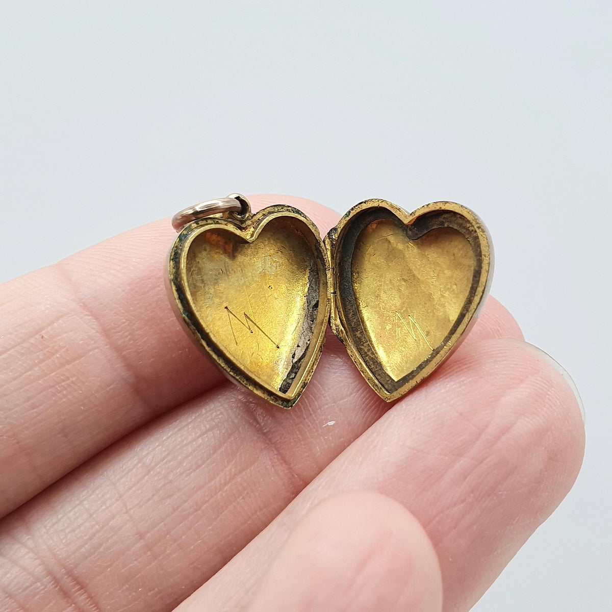 Antique Victorian 9ct Gold Heart Locket 9k Back and Front Hand Engraved Pendant Love Necklace Vintage Jewelry Jewellery Womens Mens
