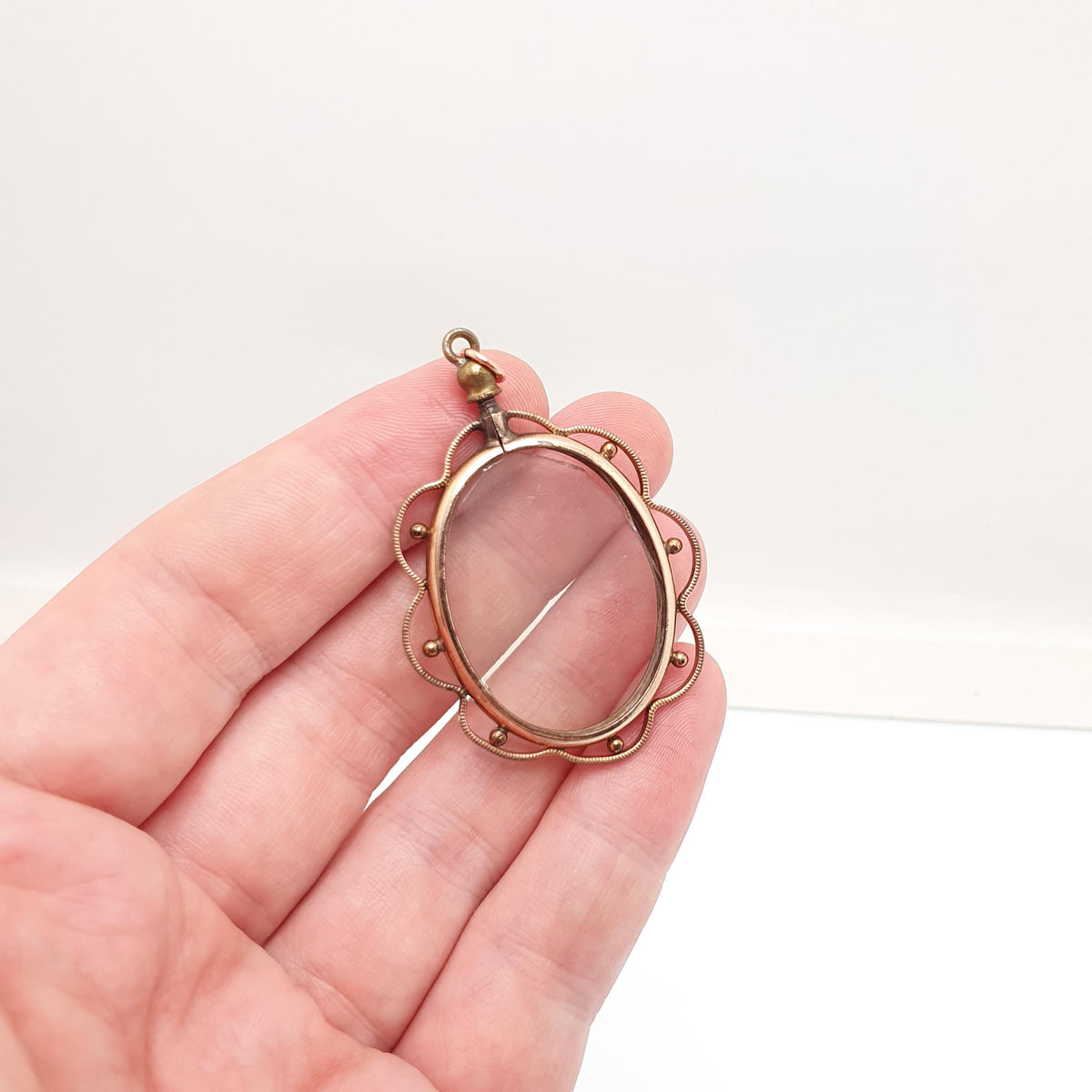 Antique Rose Rolled Gold Locket Picture Pendant Gold Filled Double Sided Large Oval Necklace Photo Vintage
