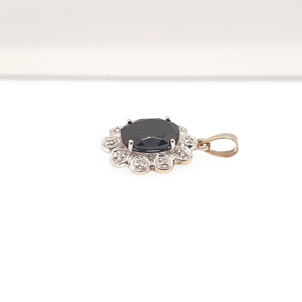 Vintage 9ct Gold Onyx & Diamond Necklace Pendant Solid 9k 375 Cluster Halo Black Oval Cut Women Jewelry Jewellery