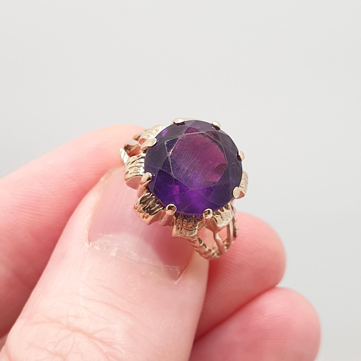 Vintage 9ct 375 Gold Amethyst Ring Oval Cut Solid 9k Fine Estate Purple Gemstone Genuine Real Retro Hallmarked Womens Jewellery Jewelry
