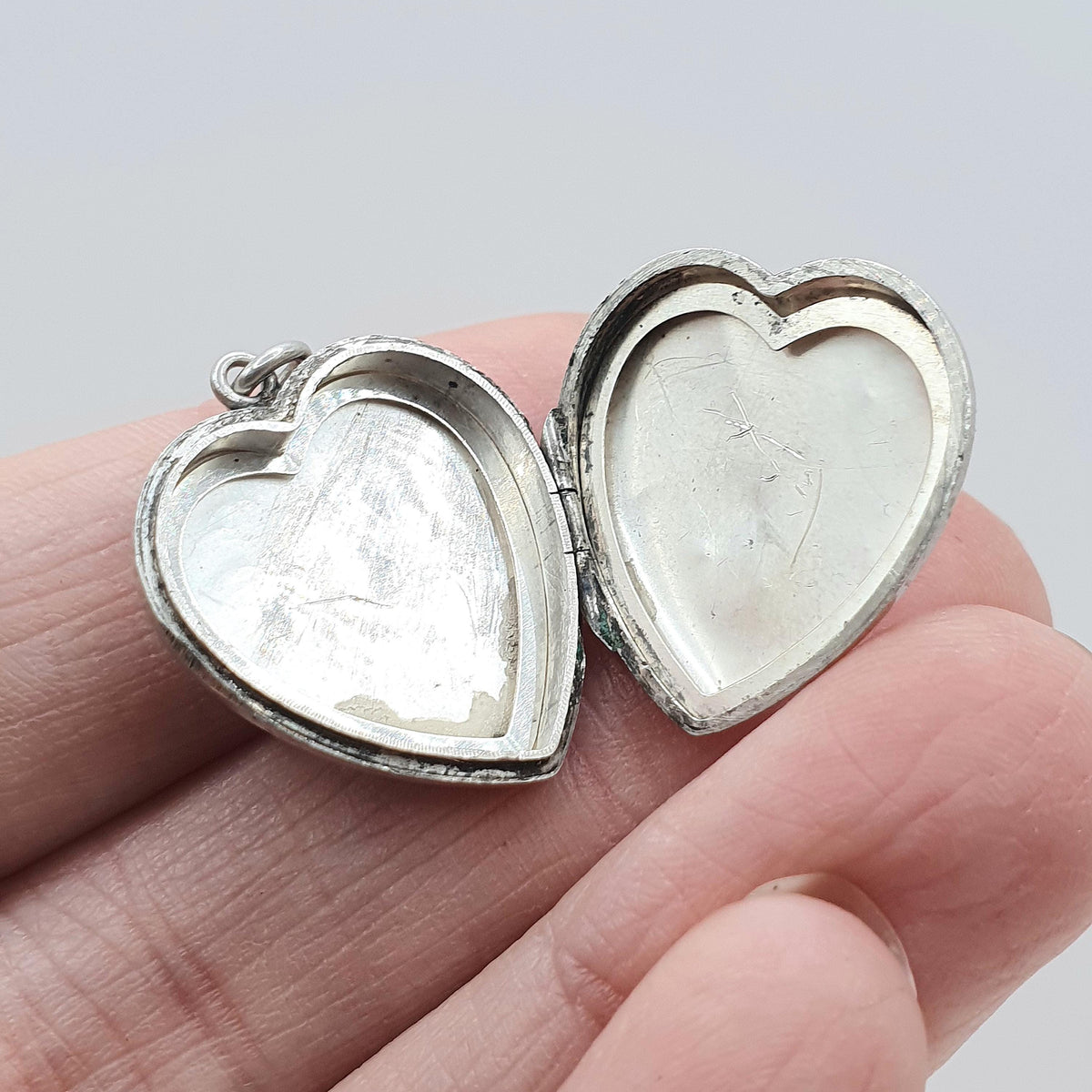 Antique Art Deco Sterling Silver Heart Locket Sunburst Pattern Pendant Necklace Vintage Womens Jewelry Jewellery