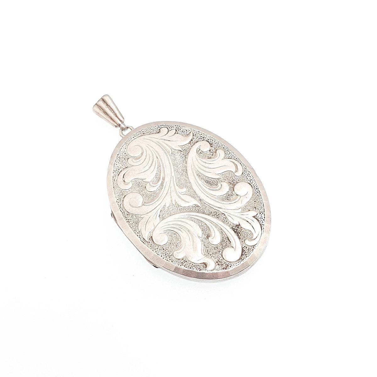Vintage GEORG JENSEN Sterling Silver Locket Very Large Big 1969 Hallmark Engraved Necklace Pendant Picture Photo Womens Jewelry Jewellery