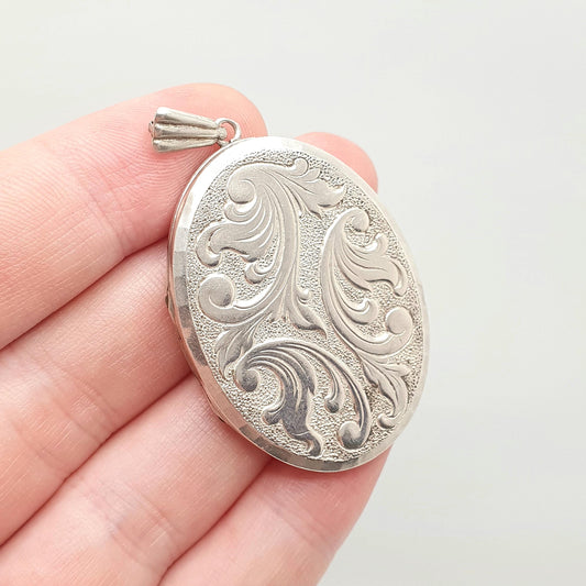 Vintage GEORG JENSEN Sterling Silver Locket Very Large Big 1969 Hallmark Engraved Necklace Pendant Picture Photo Womens Jewelry Jewellery