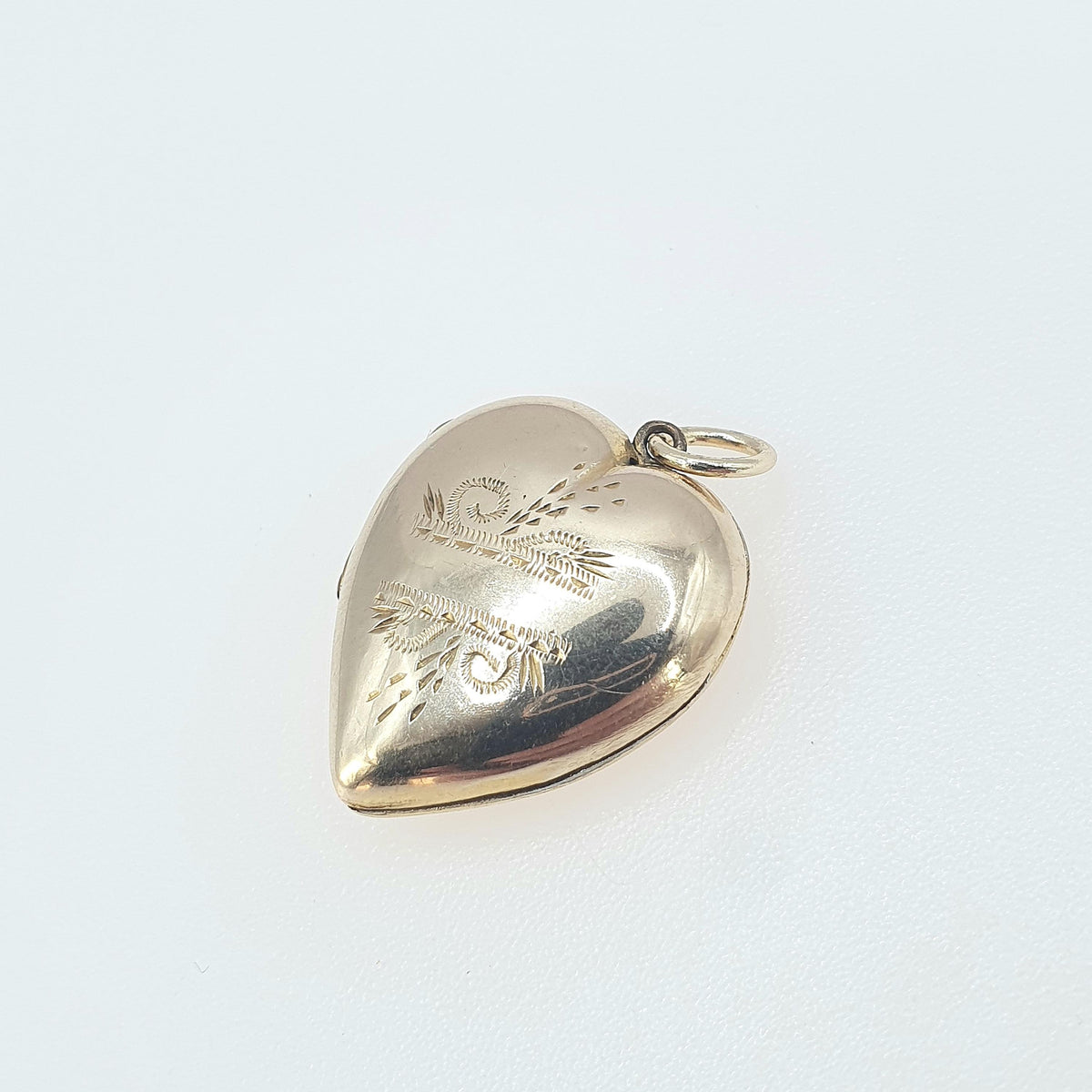 Antique 9ct Gold Heart Locket 9k 9kt Back and Front Hand Engraved Necklace Keepsake Love Vintage Jewelry Womens Jewellery