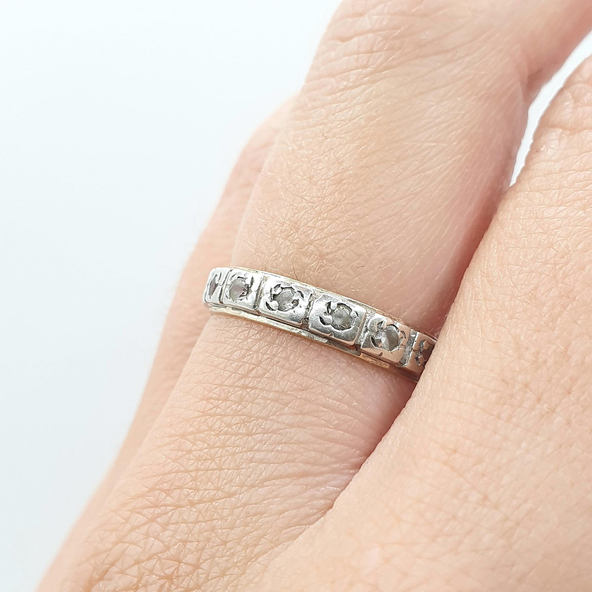 Antique 9ct Gold & Solid Silver Eternity Ring White Spinel Gemstones Square Pattern Vintage Womens Jewelry Jewellery UK M.5 US 6.75