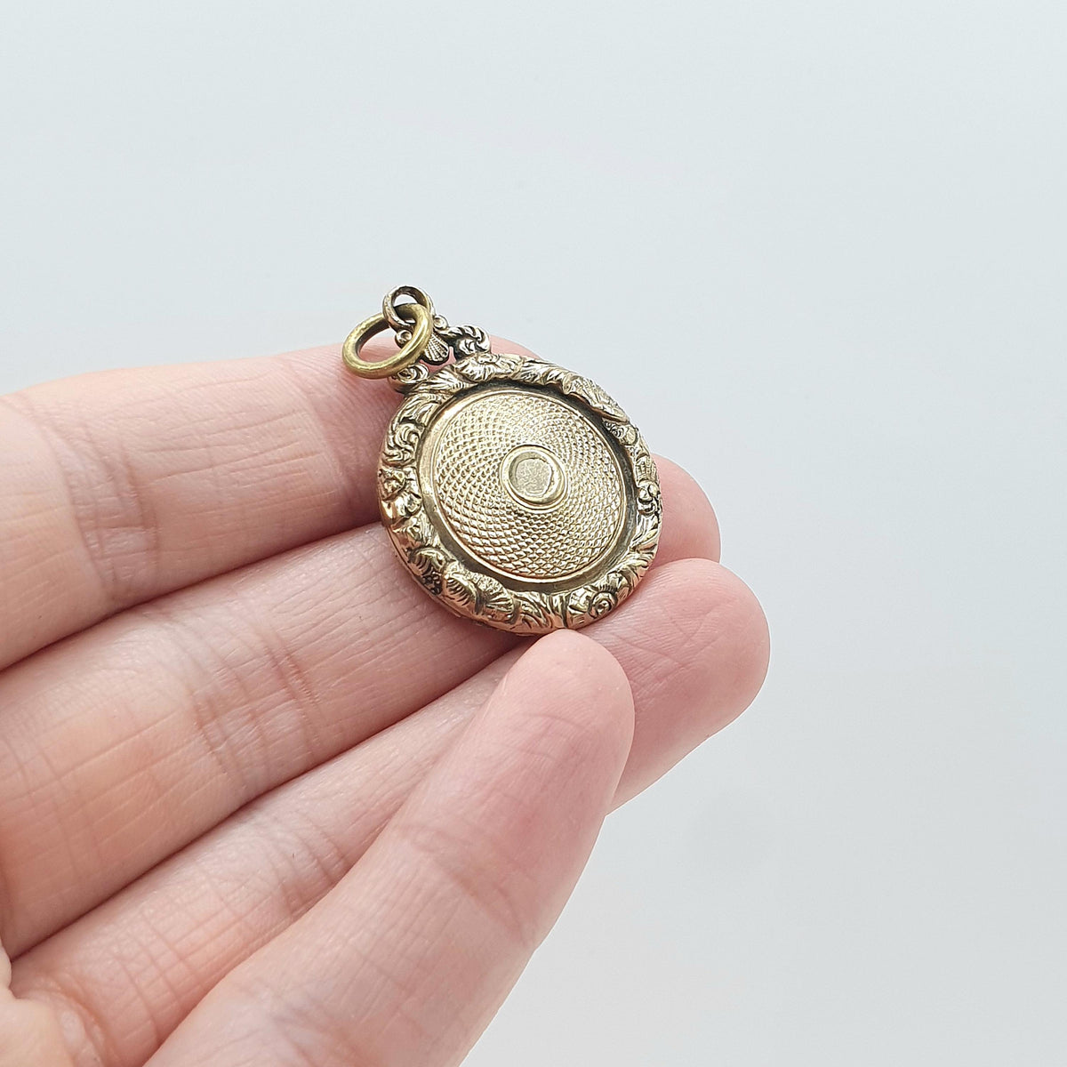 Antique Rolled Gold Mourning Locket Pendant Braided Hair Chased Border Gold Filled Keepsake Womens Jewelry Jewellery