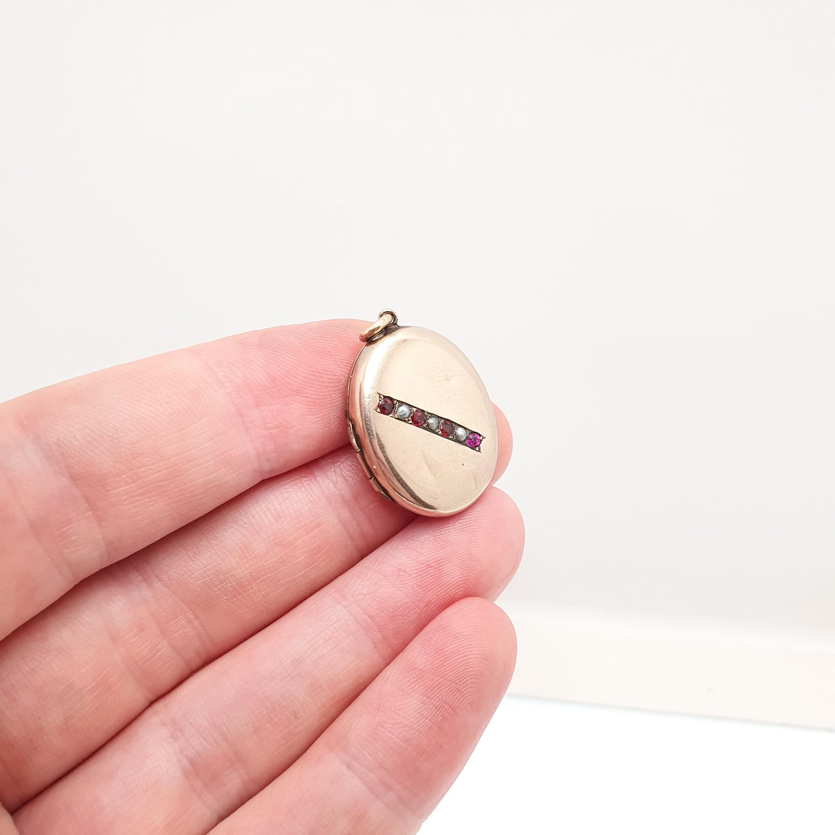 Antique 9ct Gold Ruby Paste Locket Seed Pearl 9k Back & Front Victorian Oval Pendant Picture Photo Vintage Jewelry Jewellery
