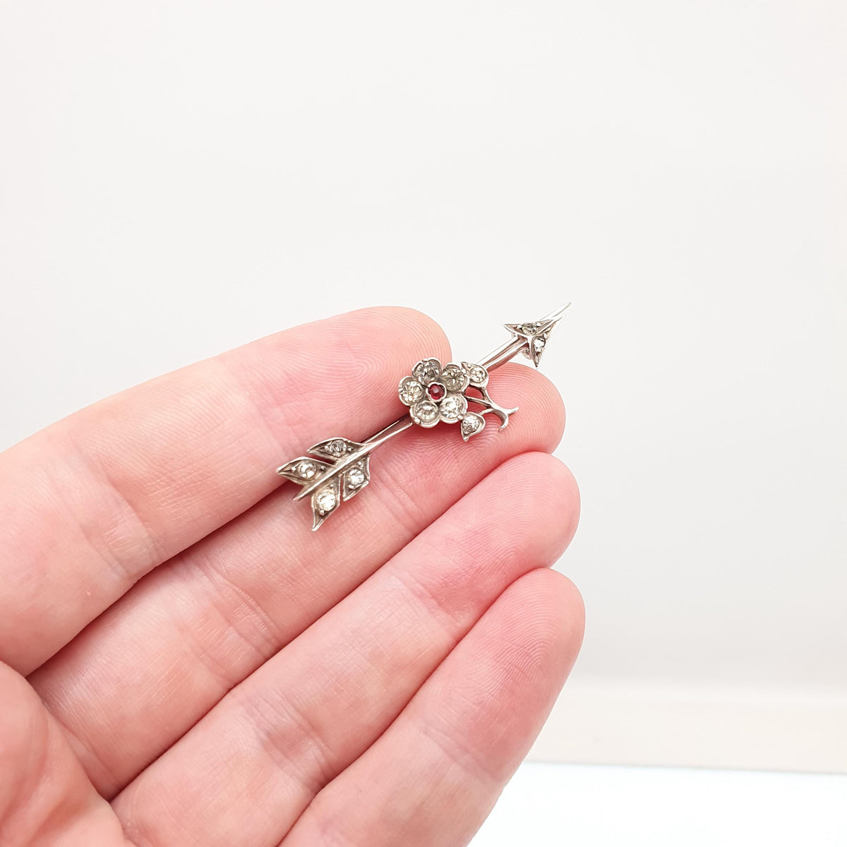 Antique Solid Silver Diamond Paste Arrow Brooch Flower Pin Victorian Bow Flight Feather Vintage Shooting Archery Jewelry Jewellery