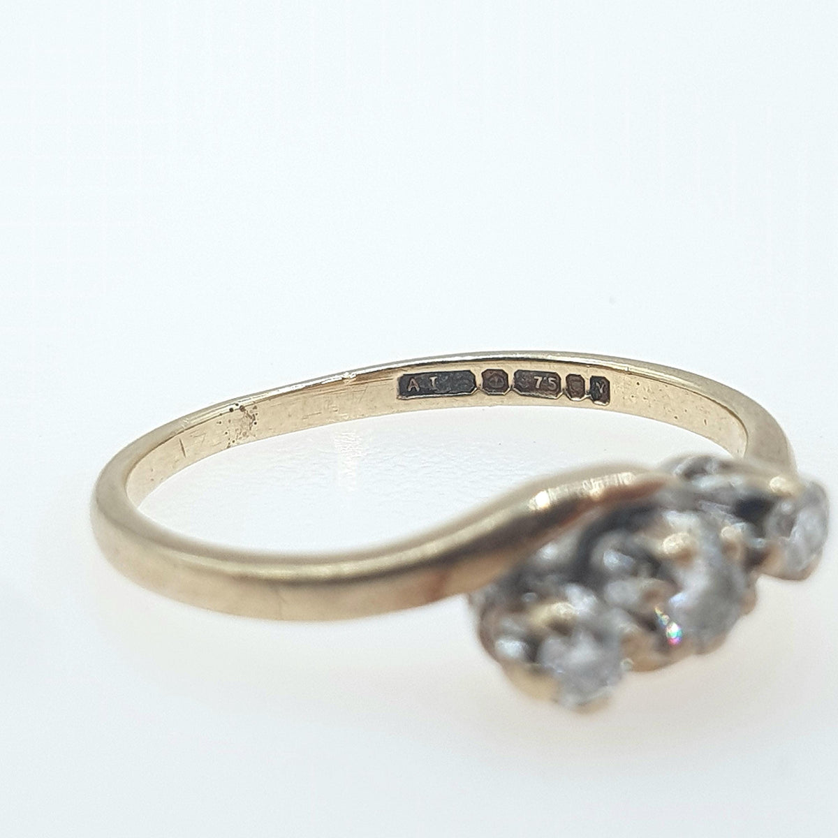 Vintage 9ct Gold Diamond Trilogy Ring Solid 9k 9kt Crossover Natural Diamonds Engagement Womens Vintage Jewelry Jewellery UK H.5 US 4