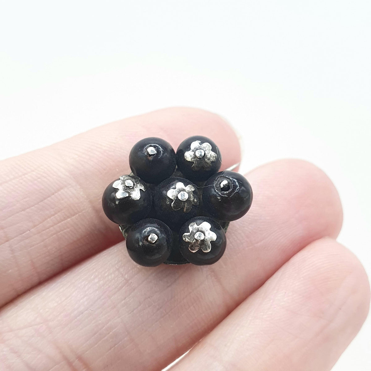 Antique Victorian Solid Silver Seed Berry Brooch Dried Flower Cluster Shape Natural 1800s Womens Pin Jewelry Vintage Jewellery