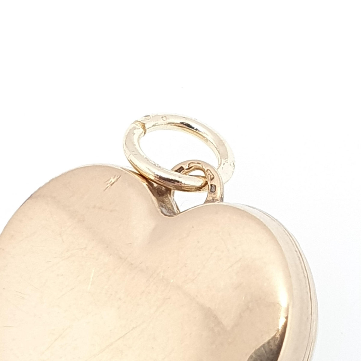 Vintage Solid 9k 375 Gold Heart Locket All 9ct 9 Carat Necklace Cute Engraved Photo Picture Pendant Retro Womens Jewelry Jewellery