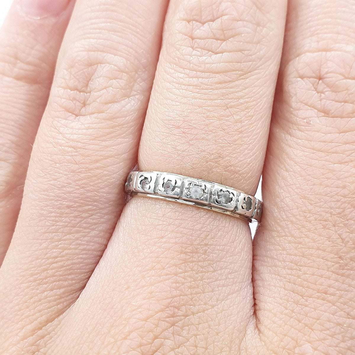 Antique 9ct Gold & Solid Silver Eternity Ring White Spinel Gemstones Square Pattern Vintage Womens Jewelry Jewellery UK M.5 US 6.75