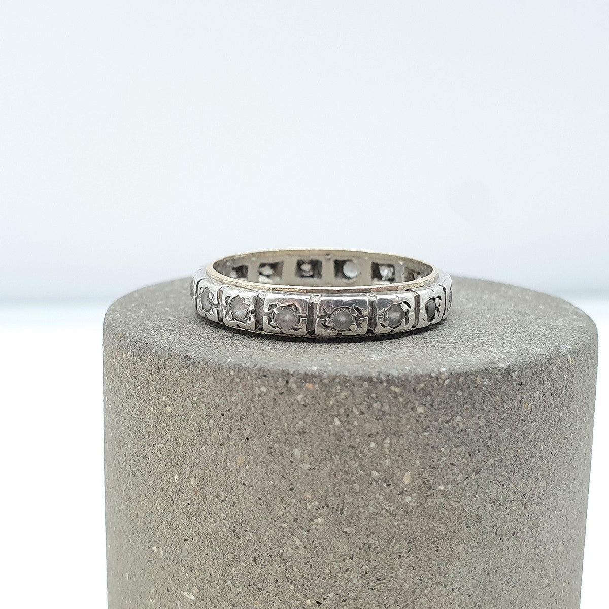 Antique 9ct Gold & Solid Silver Eternity Ring White Spinel Gemstones Square Pattern Vintage Womens Jewelry Jewellery UK M.5 US 6.75