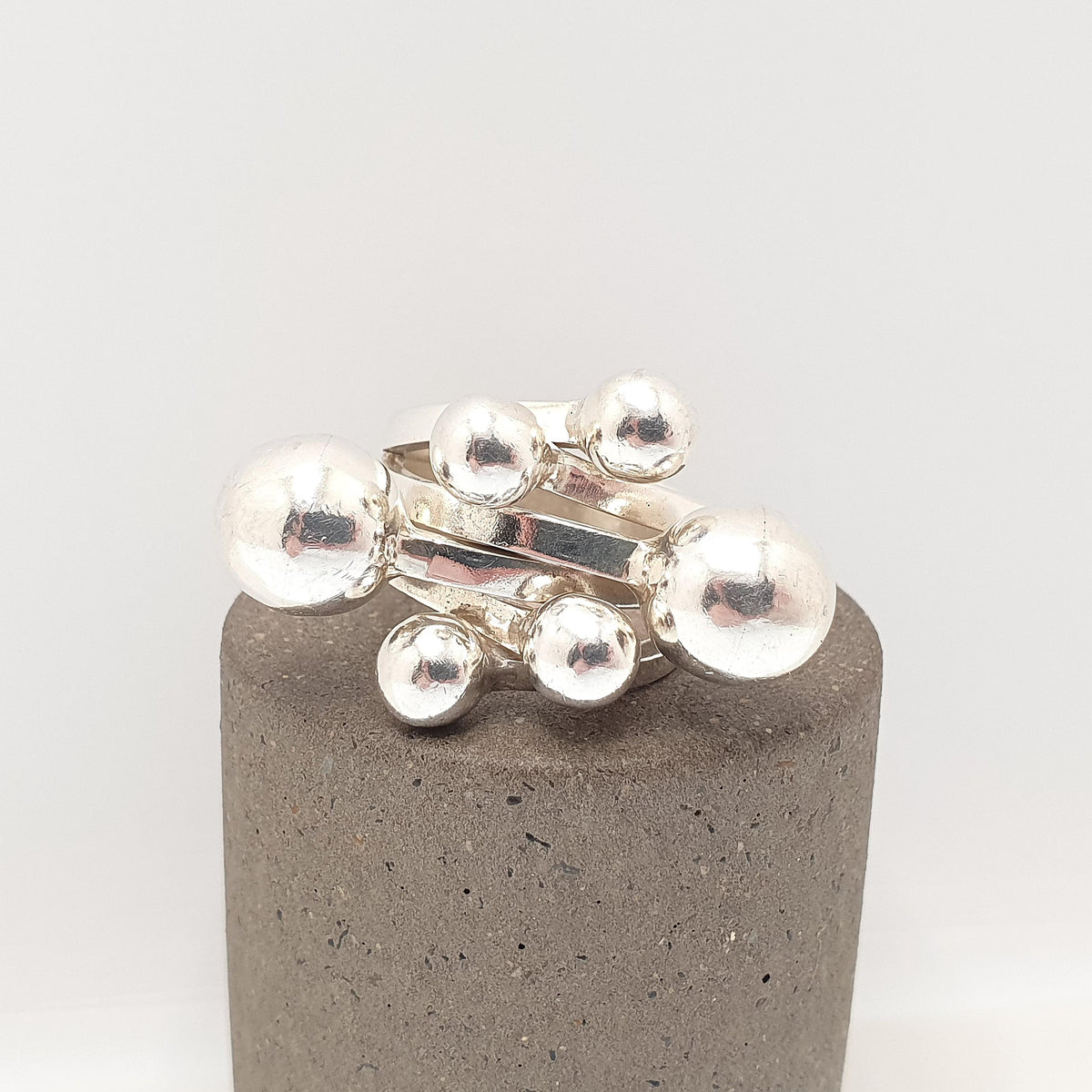Vintage Sterling Silver Modernist Ring Bead and Ball Abstract Solid 925 Heavy Chunky Large Big Contemporary Womens Jewelry Jewellery