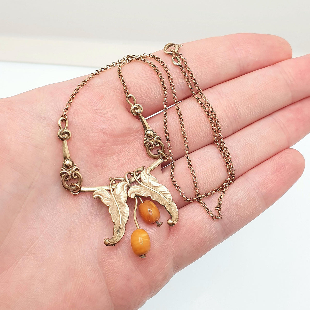 Antique Rolled Gold Art Nouveau Necklace Butterscotch Bead Leaf and Berry Chain Gold Filled Vintage Jewellery Jewelry 45cm 6.87g