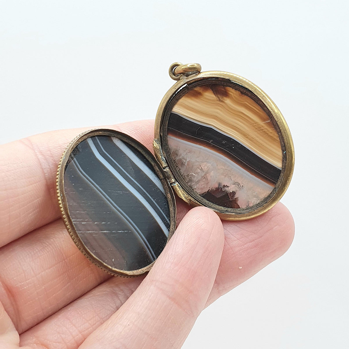 Antique Victorian Agate Locket Large Oval Genuine Gemstone Banded Striped Gold Tone Base Metal Vintage Womens Jewelry Jewellery
