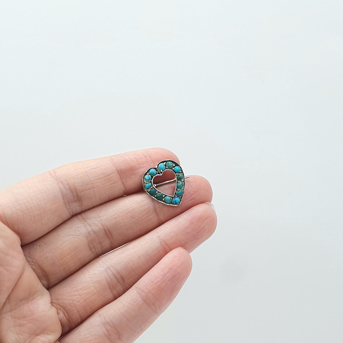 Antique Victorian Solid Silver Turquoise Heart Brooch Natural Gemstones Love Sweetheart Womens Jewelry Jewellery Vintage