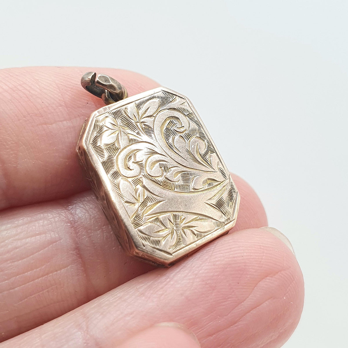 Antique Victorian 9ct Rose Gold Rectangular Locket 9k 9kt Back and Front Hand Engraved Necklace Pendant Vintage Jewelry Jewellery