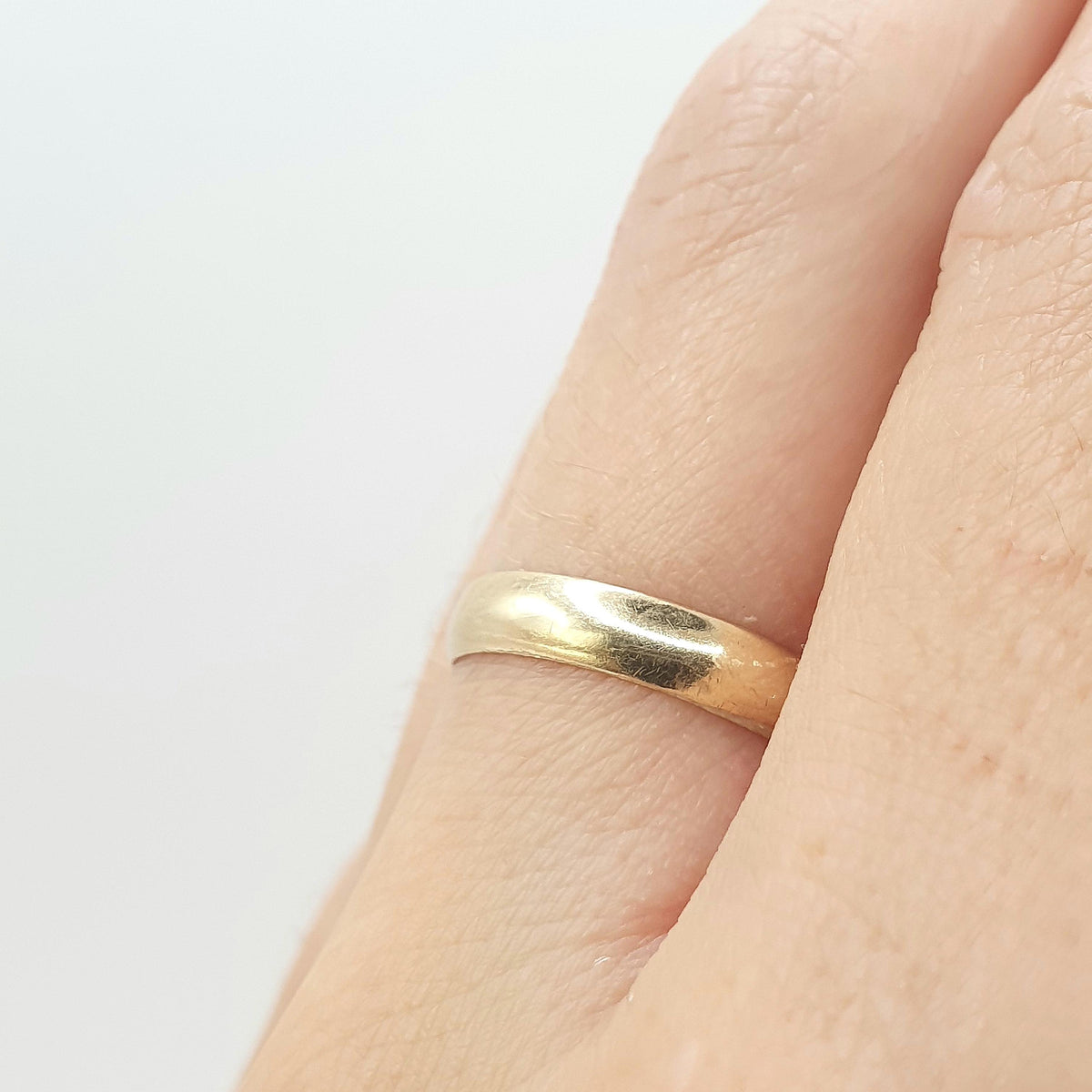 Vintage 9ct Gold Wedding Band Ring Solid 9k 9kt Stacking Stacker Yellow 375 Mens Womens Jewelry Jewellery UK N.5 or US 7