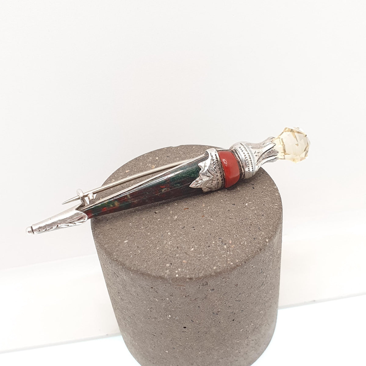 Antique Sterling Silver Dirk Brooch Genuine Citrine Pin Scottish Bloodstone Red Jasper Real Gemstones Vintage Jewelry Jewellery