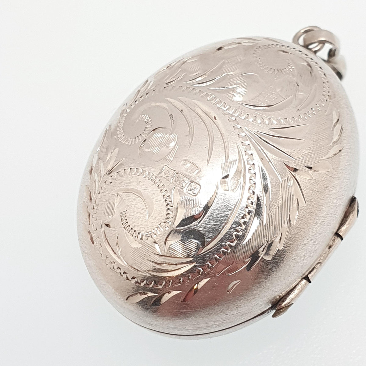 Vintage Sterling Silver Egg Shape Locket Hand Engraved Oval Ball 1975 Hallmark Solid 925 Keepsake Photo Womens Jewelry Mens Jewellery