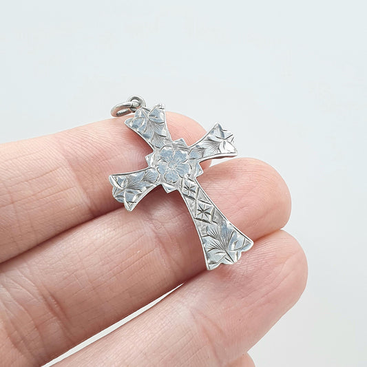 Antique Victorian Sterling Silver Crucifix Cross Pendant Necklace Flared Flower Leaf Engraved Hollow Jewellery Jewelry Vintage Womens