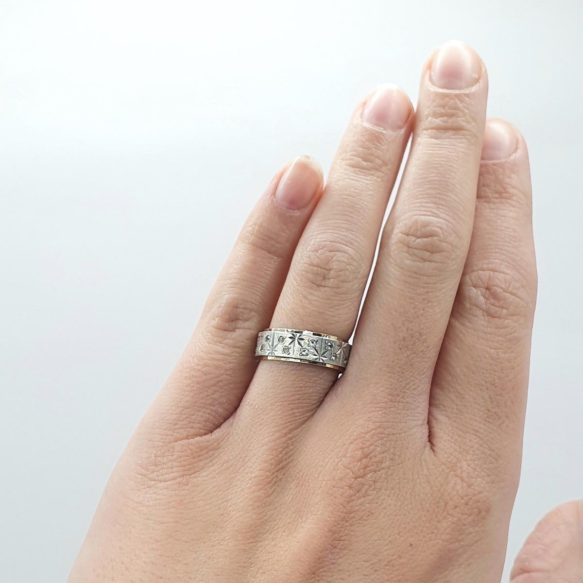Antique 9ct Gold & Solid Silver Eternity Ring Star Pattern White Spinel Gemstones Gift Promise UK M.5 US 6.5 Womens Jewelry Jewellery