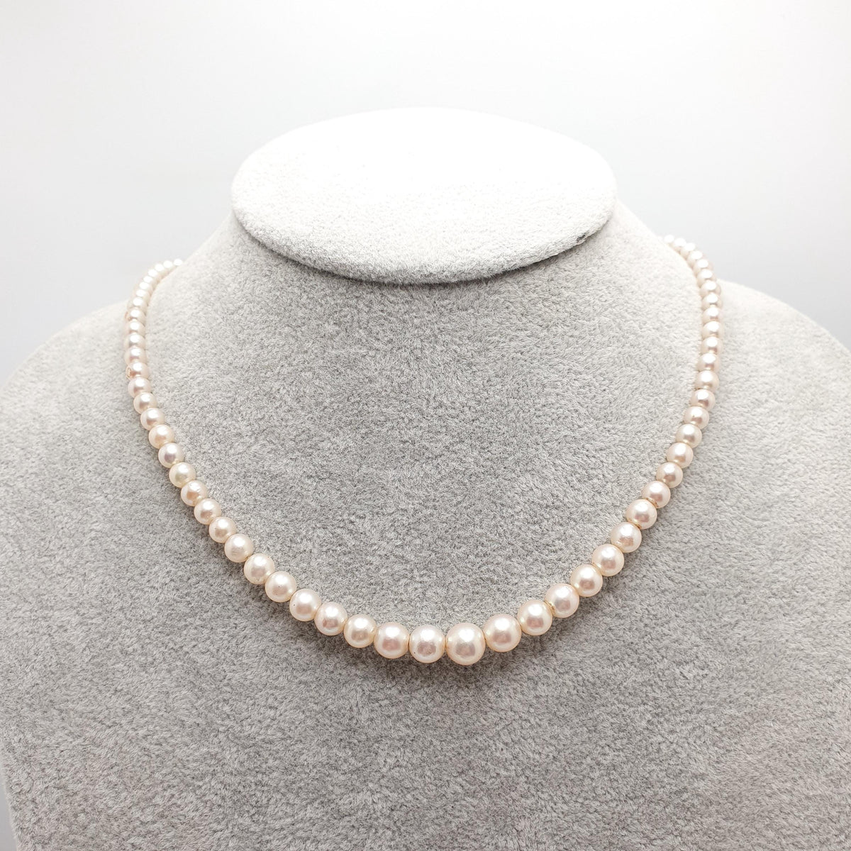 Vintage 10k Gold Cultured Pearl Necklace Solid 10kt Clasp 42cm 16.5" 15.27g Genuine Real Pearls Ladies Womens Jewelry Jewellery