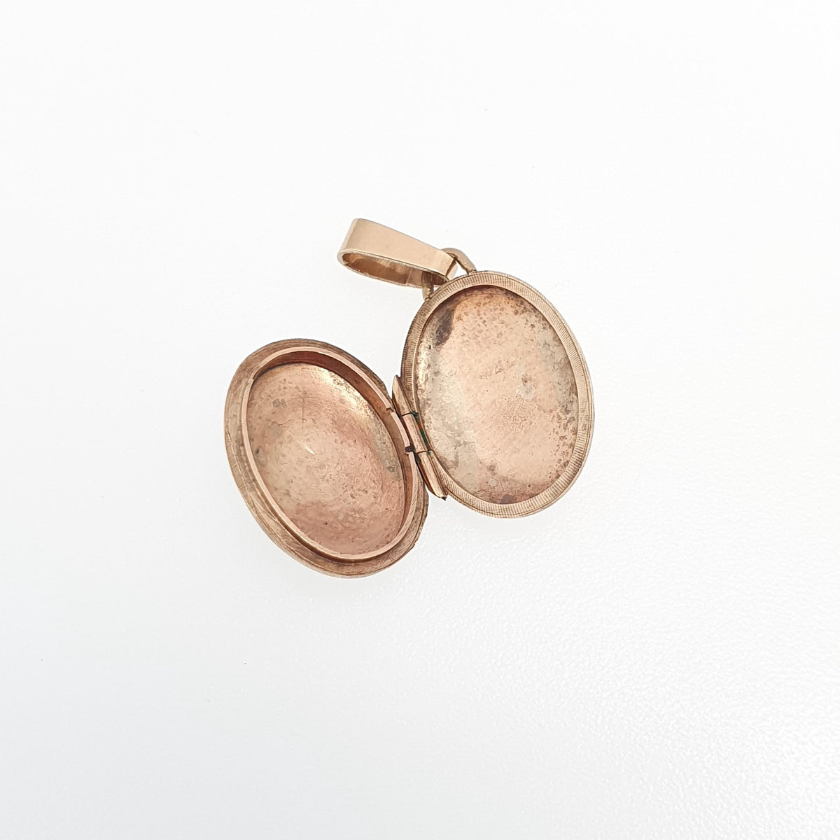 Vintage Solid 9k 9kt Gold Locket Oval All 9ct 9 Carat Small Necklace Engraved Photo Picture Pendant Retro Jewelry Jewellery