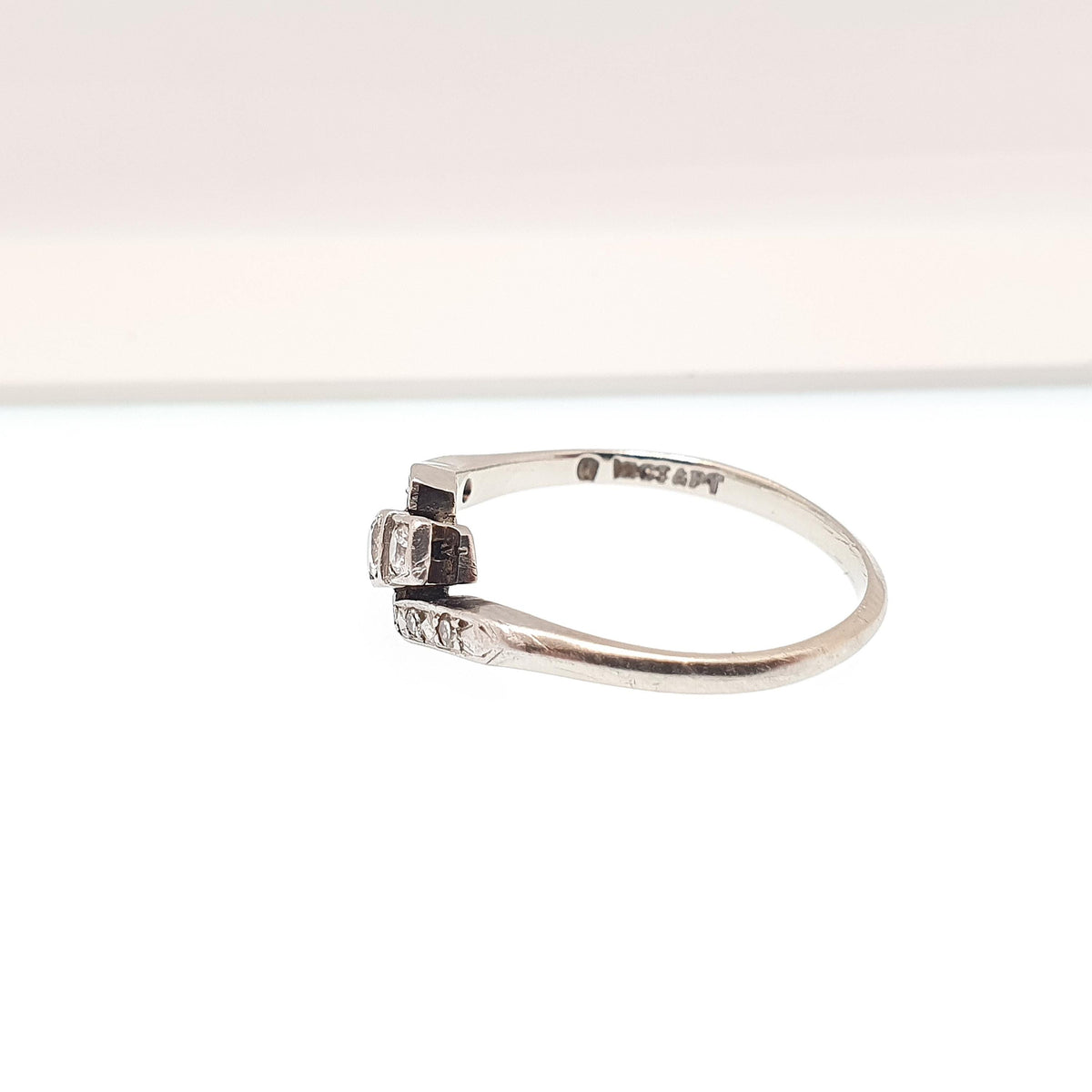 Antique Art Deco 18k White Gold Diamond Ring Crossover Natural Square Setting Solid 18ct 18kt 1920s Wedding Vintage Jewelry Jewellery