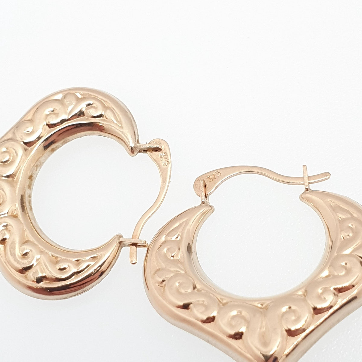 Vintage 9ct 9k Gold Heart Hoop Earrings Gypsy Creole Yellow 9kt Carat 1980s Pointed Girls Womens Jewelry Jewellery