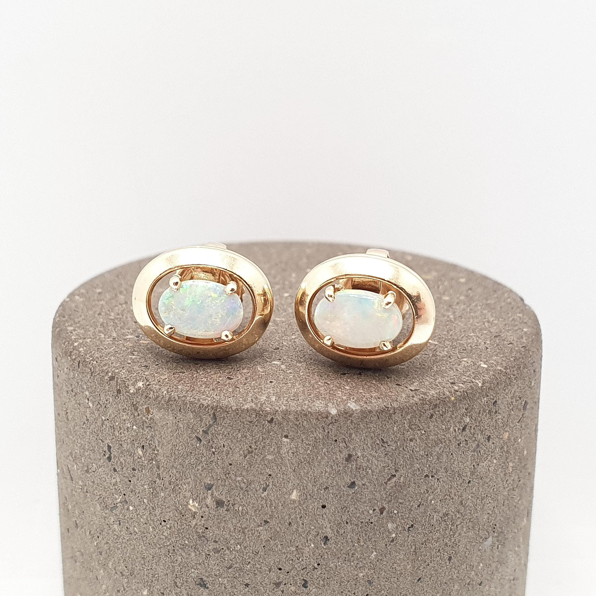 Vintage Opal 9k 9ct Gold Stud Earrings Solid 9 Carat 375 Fire White Large Oval Cut Cabochon Retro Gemstone Womens Ladies Jewelry Jewellery