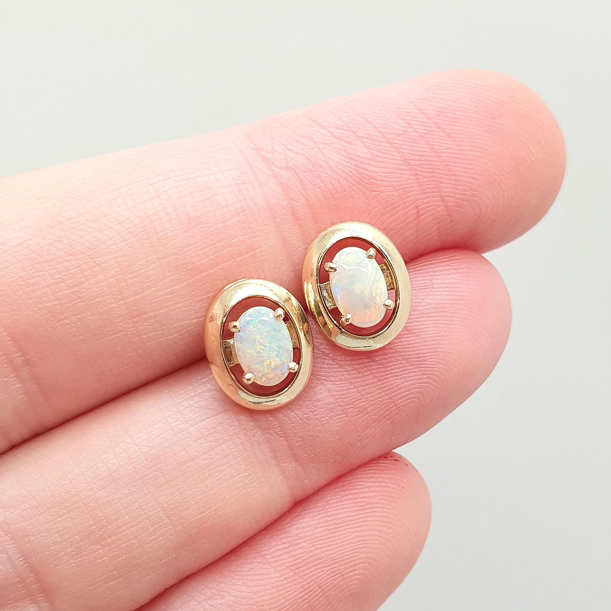 Vintage Opal 9k 9ct Gold Stud Earrings Solid 9 Carat 375 Fire White Large Oval Cut Cabochon Retro Gemstone Womens Ladies Jewelry Jewellery