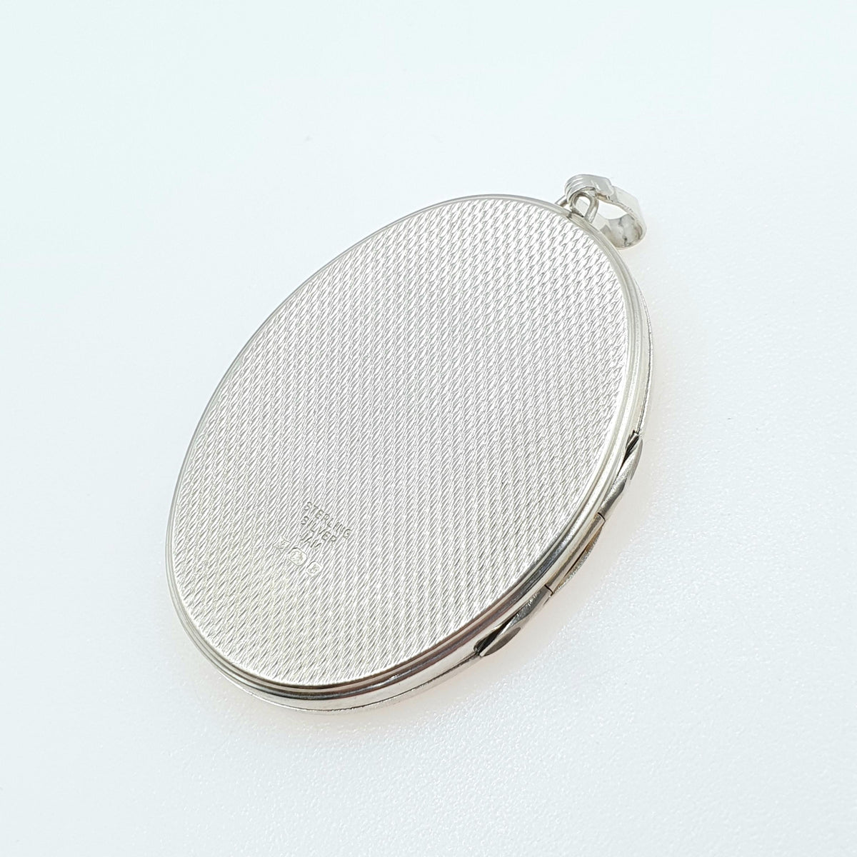 Vintage Sterling Silver Large Oval Locket Big Hand Engraved 1976 Keepsake Photo Womens Jewelry Solid 925 Mens Unisex Jewellery
