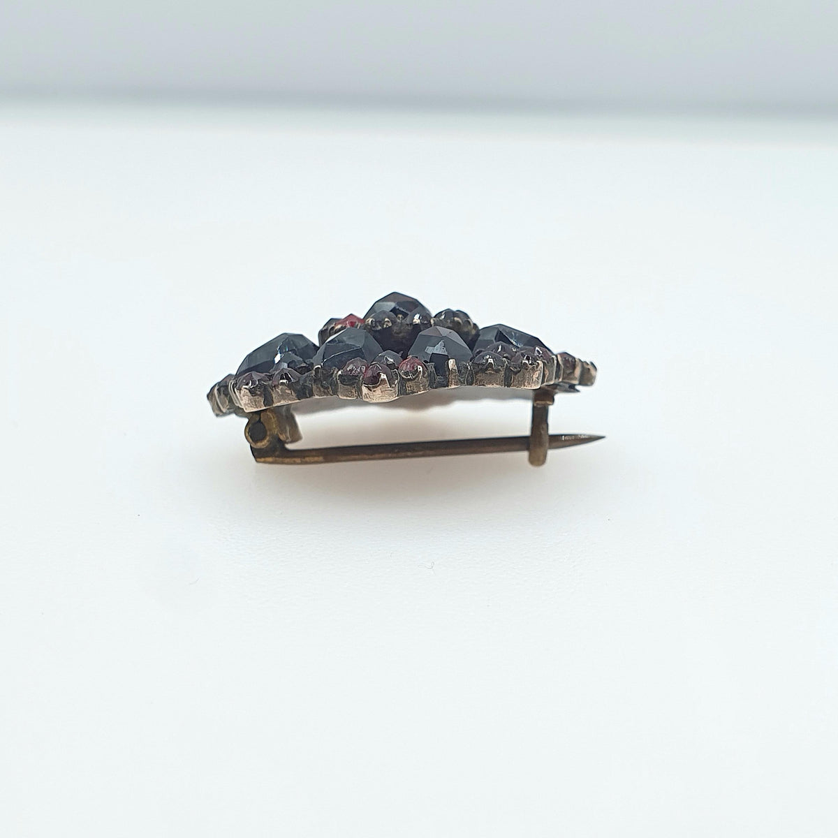 Antique Victorian Rolled Gold Bohemian Garnet Brooch Star Cluster Flower Shape Vintage Womens Jewelry Jewellery