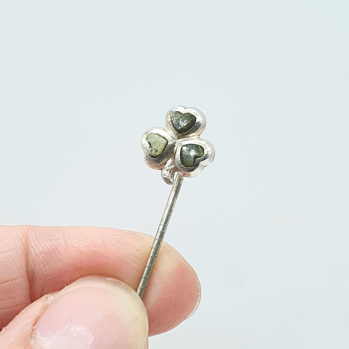 Antique Victorian Solid Silver Head Connemara Marble Clover Stick Pin Lucky Good Luck Base Metal Pin Vintage Jewellery Jewelry