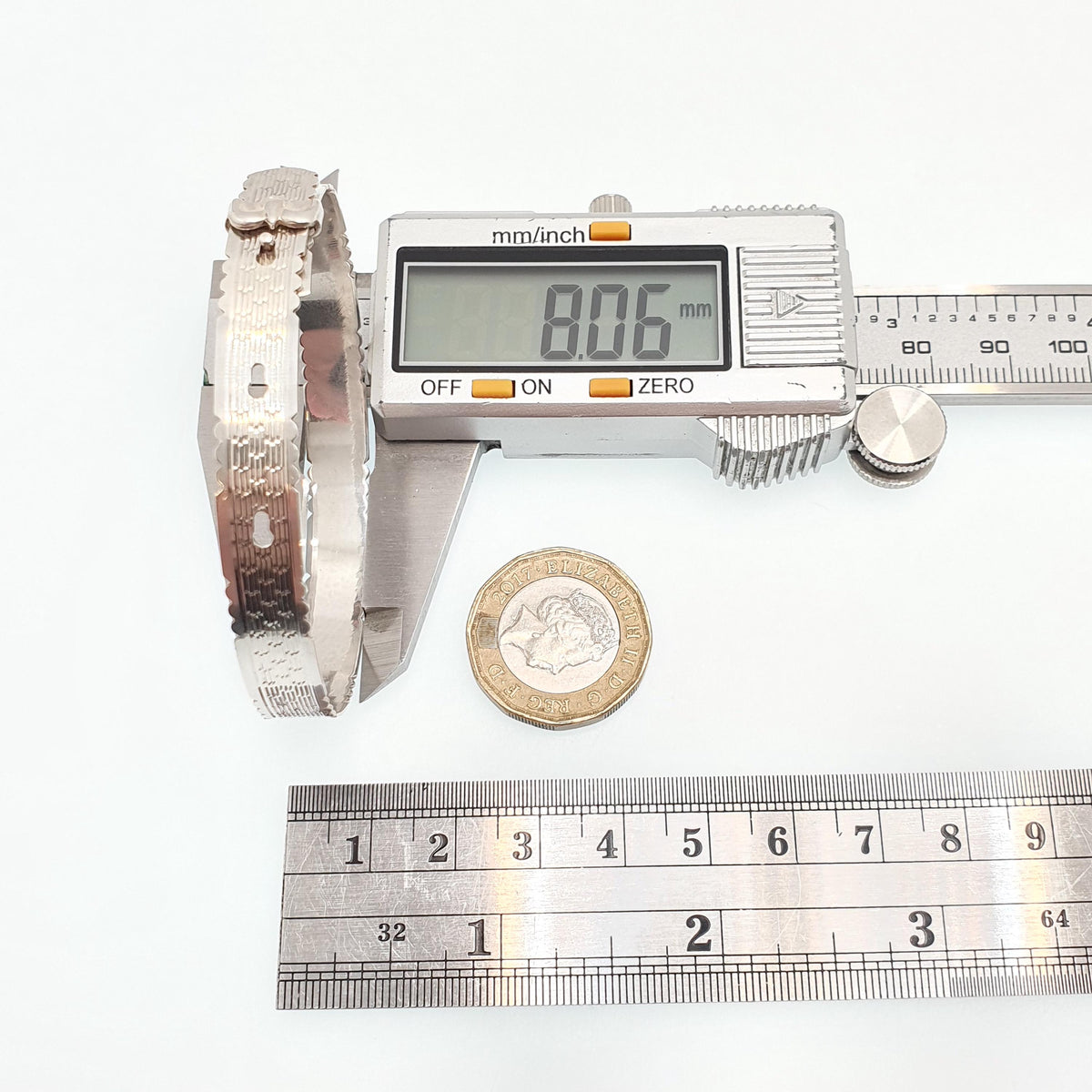 Vintage Sterling Silver Belt Buckle Bracelet Bangle Engine Turned 1968 Hallmark 8.73g Solid 925 Retractable Jewelry Jewellery