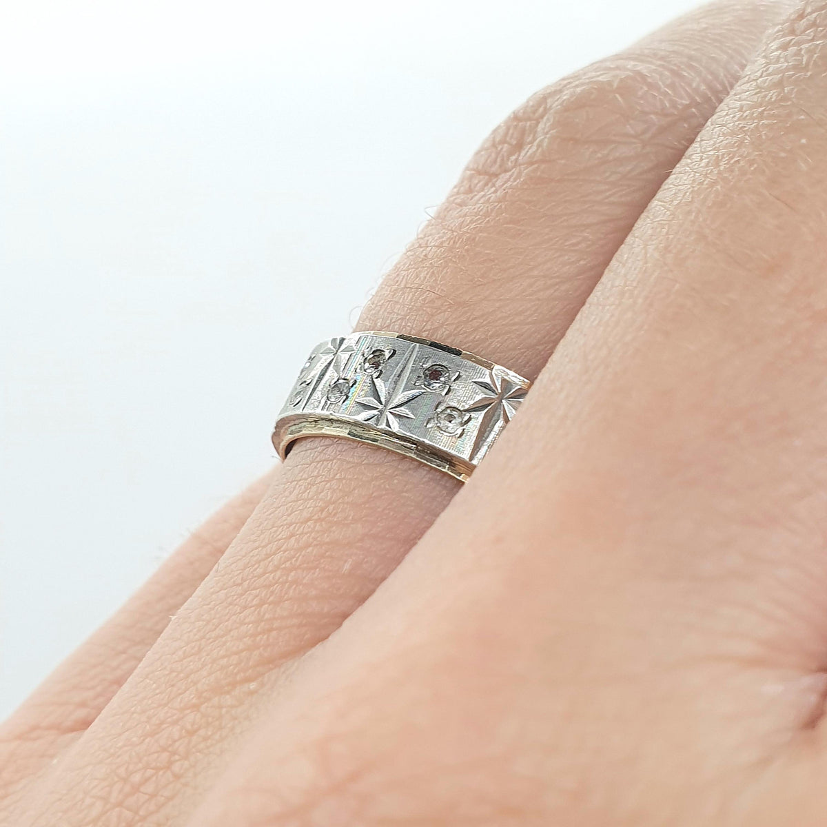Antique 9ct Gold & Solid Silver Eternity Ring Star Pattern White Spinel Gemstones Gift Promise UK M.5 US 6.5 Womens Jewelry Jewellery