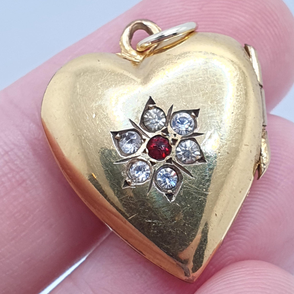 Antique Gold Filled Diamond Paste Heart Locket Yellow Rolled Pendant Victorian Star Cluster Centre Necklace Jewelry Womens Jewellery