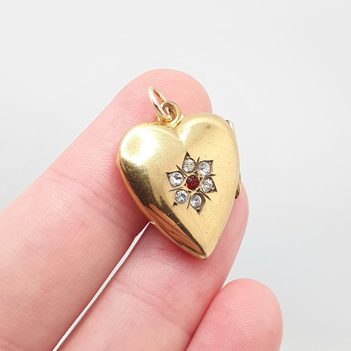 Antique Gold Filled Diamond Paste Heart Locket Yellow Rolled Pendant Victorian Star Cluster Centre Necklace Jewelry Womens Jewellery