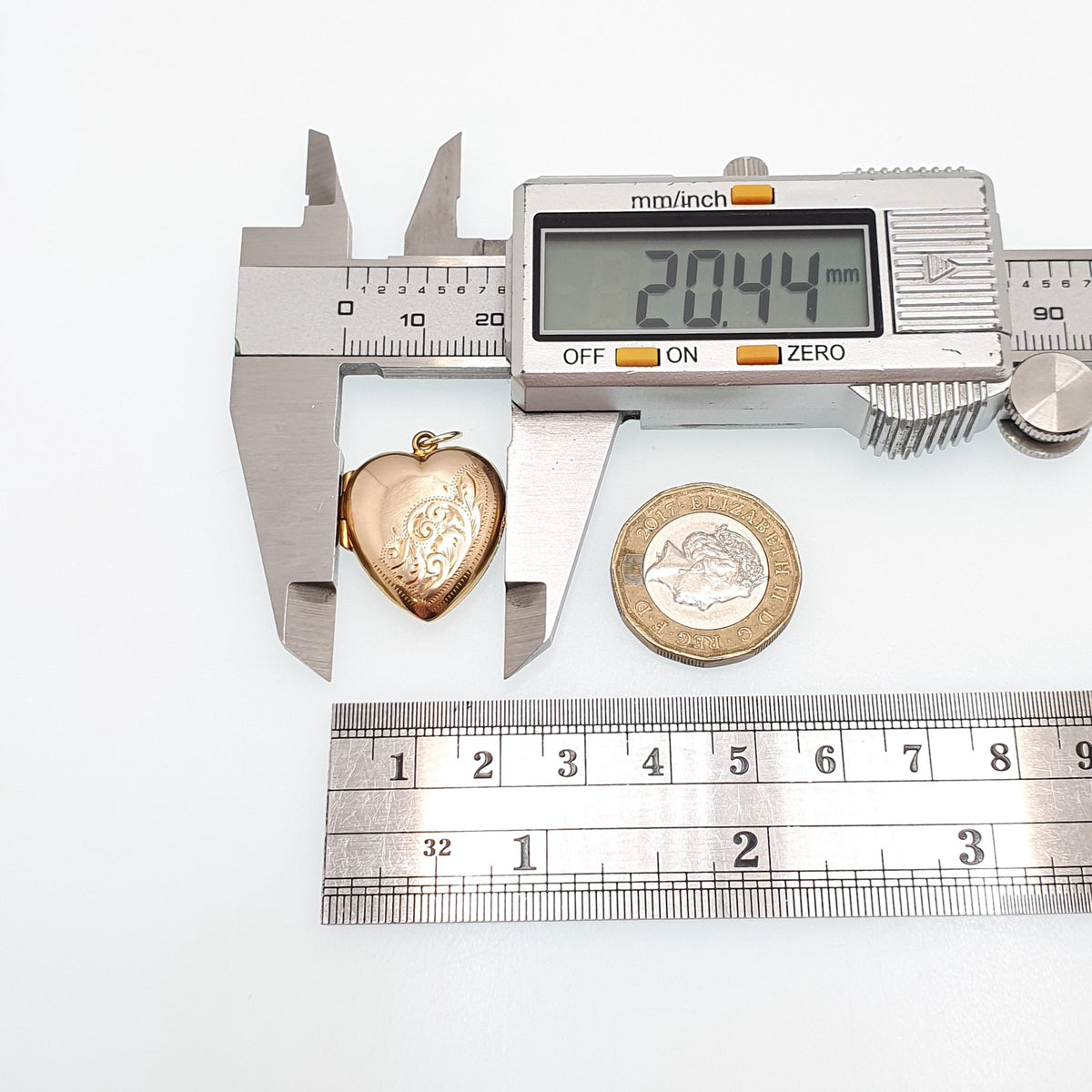 Antique 9ct Gold Heart Locket 9k Back & Front Cute Engraved Solid 9kt 375 Pendant Love Gift Necklace Jewelry Womens Jewellery