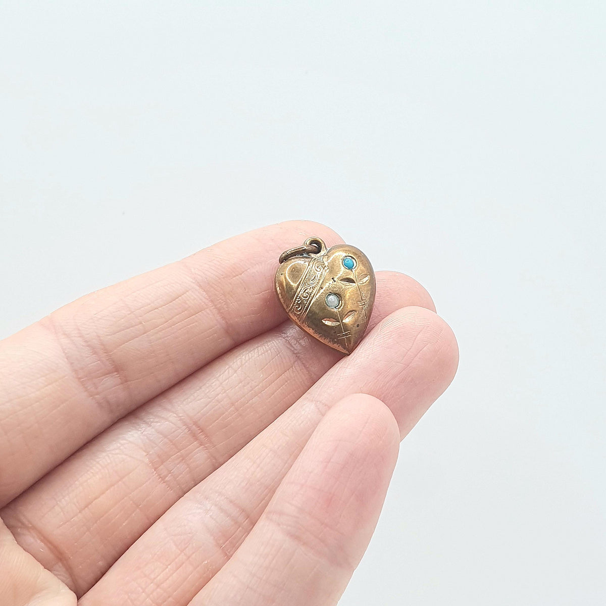 Antique Victorian Faux Turquoise & Pearl Puffer Heart Pendant Gold Tone Base Metal Flower Love Romantic Womens Jewelry Vintage Jewellery
