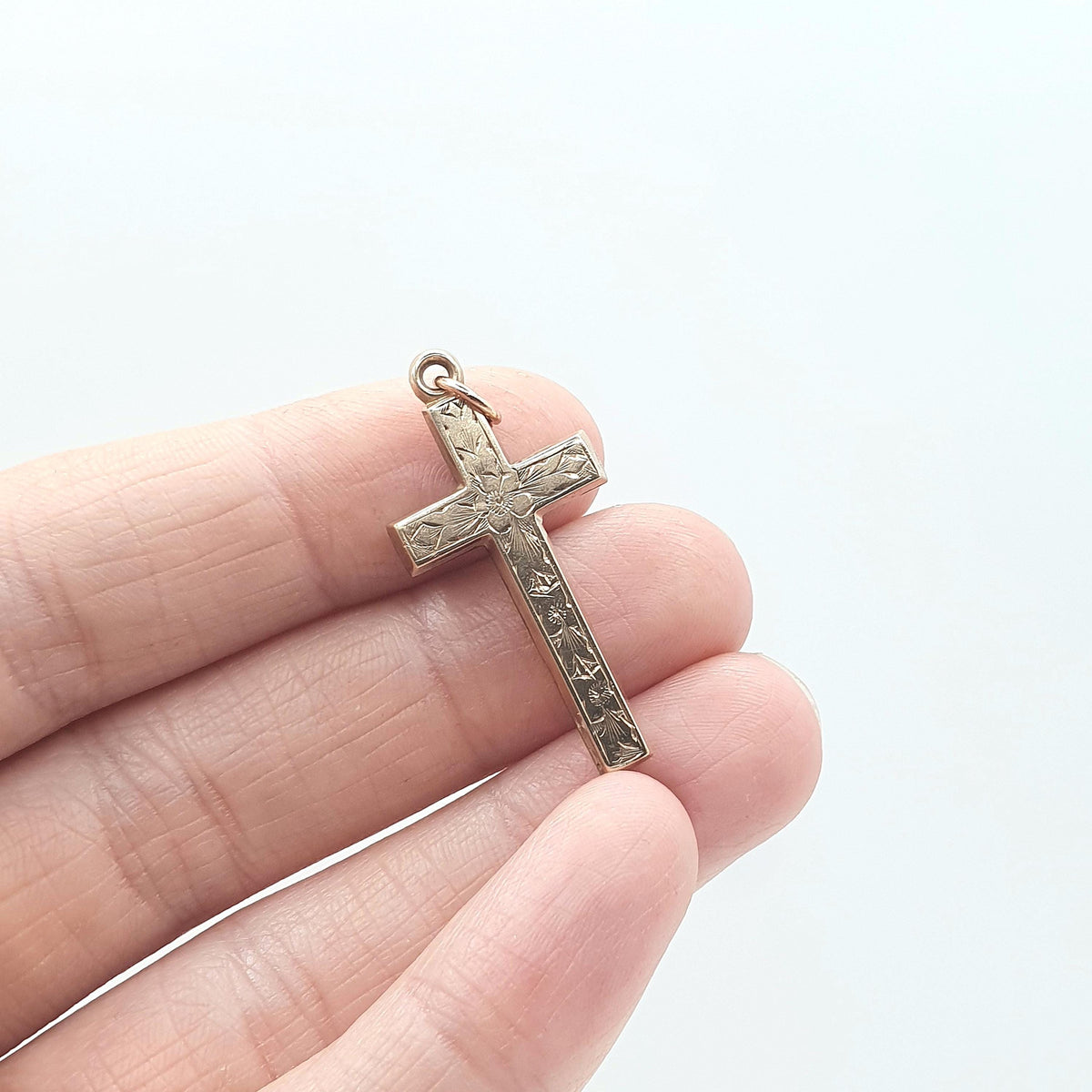 Antique Rolled Gold Crucifix Cross Pendant Necklace Flower Hand Engraved Gold Filled Necklace Catholic Christian Jewelry Jewellery