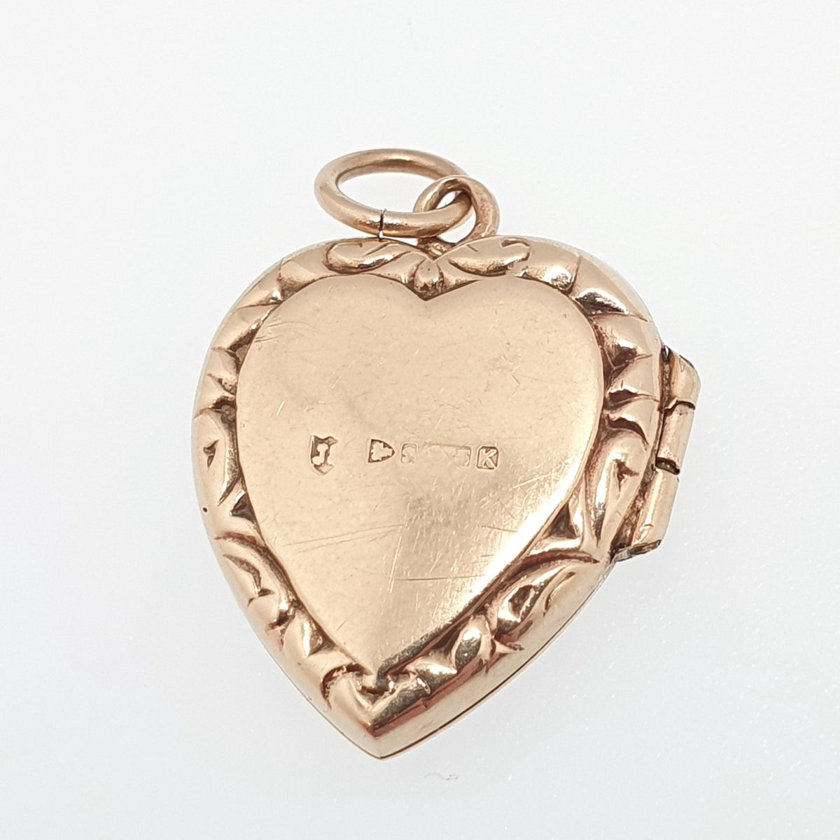 Old Vintage 9ct Gold Heart Locket Hand Engraved Embossed Pendant 1940s All Solid 9k 9kt Necklace Photo Pendant Womens Jewelry Jewellery