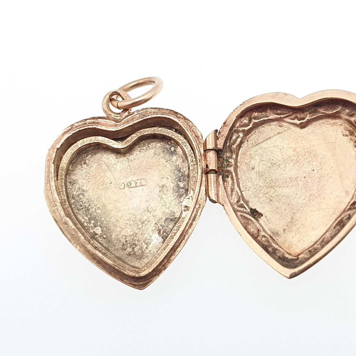 Old Vintage 9ct Gold Heart Locket Hand Engraved Embossed Pendant 1940s All Solid 9k 9kt Necklace Photo Pendant Womens Jewelry Jewellery
